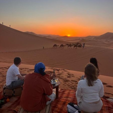 מרזאוגה Sahara Desert Experience Camp מראה חיצוני תמונה