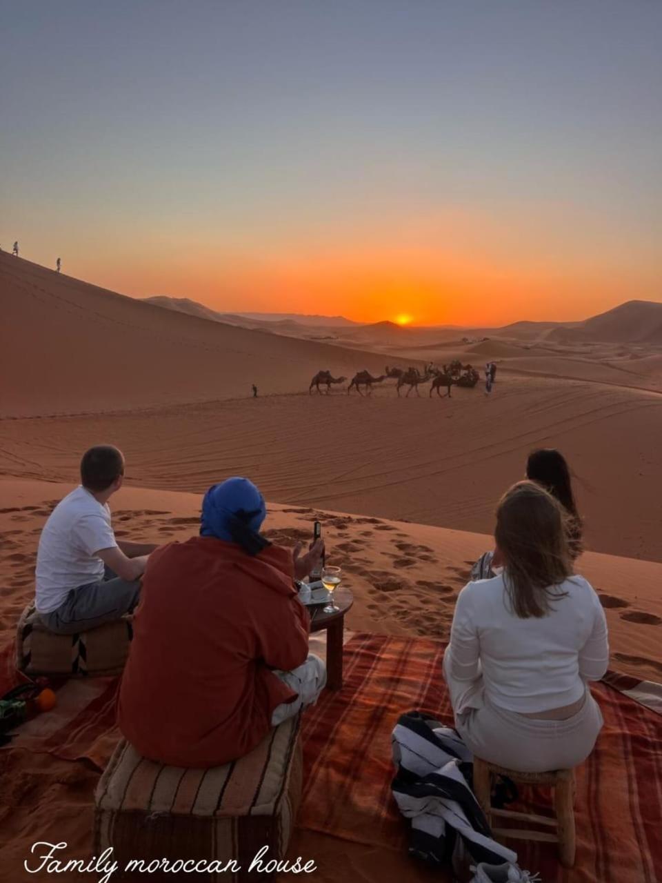 מרזאוגה Sahara Desert Experience Camp מראה חיצוני תמונה