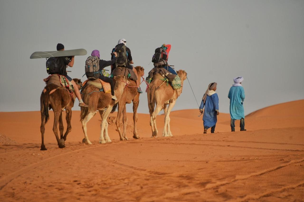 מרזאוגה Sahara Desert Experience Camp מראה חיצוני תמונה